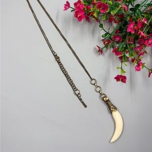 Vintage Gold and Cream Lucky Horn Pendant Necklace